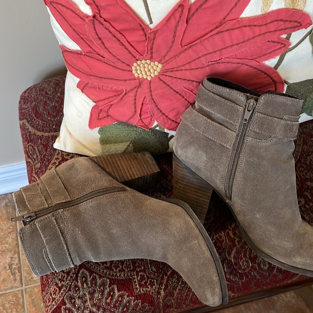 Guess booties - Picture 3 of 8